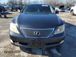 2007 Lexus LS 460 with VIN JTHBL46F475000890, listed as a Copart auction lot 41692525 with 200,605 mi miles and Salvage Title. Bid and sale history available at carsss.com. Image 5.
