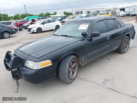 2010 Ford Police Interceptor with VIN 2FABP7BV9AX142085, listed as a IAAI auction lot 41691070 with 1 mi miles. Bid and sale history available at carsss.com. Image 20.