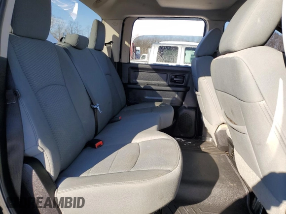 2013 Ram 2500 Tradesman z VIN 3C6TR5CT0DG611452, wystawiony jako Copart lot #88534175 z przebiegiem 231 990 mil mil oraz Czysty tytuł • Clean title. Historia ofert i sprzedaży dostępna na DreamBid. Obrazek 10.
