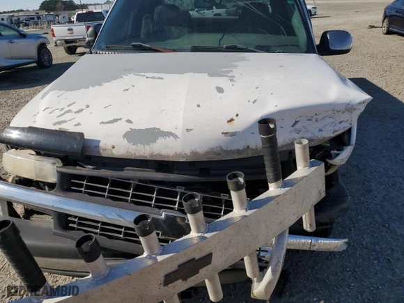 2000 Chevrolet Silverado 1500 LS with VIN 2GCEK19T0Y1326691, listed as a Copart auction lot 88698815 with 260,517 mi miles and Salvage Title. Bid and sale history available at carsss.com. Image 13.