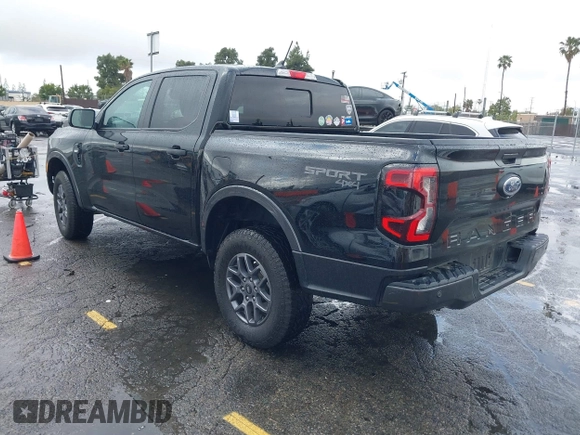 2024 Ford Ranger XLT with VIN 1FTER4HH5RLE20541, listed as a IAAI auction lot 41763070 with 4,947 mi miles. Bid and sale history available at carsss.com. Image 3.