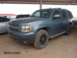 2009 Chevrolet Tahoe 2LT z VIN 1GNFK23069R293642, wystawiony jako IAAI lot #41584582 z przebiegiem 140 633 mil mil oraz . Historia ofert i sprzedaży dostępna na DreamBid. Obrazek 17.