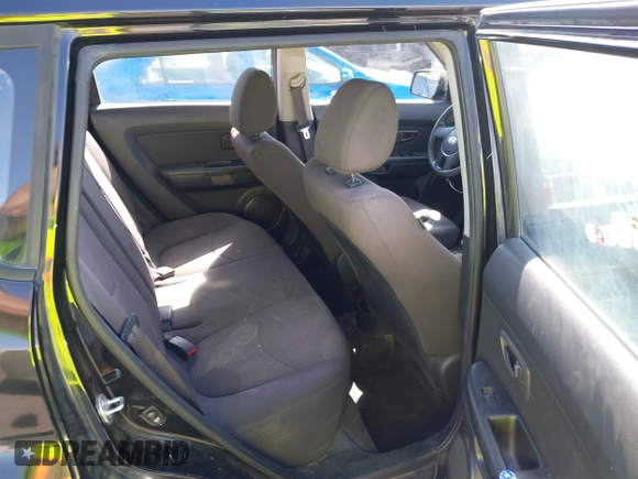 2012 Kia Soul with VIN KNDJT2A52C7743482, listed as a IAAI auction lot 41953108 with 116,188 mi miles. Bid and sale history available at carsss.com. Image 8.
