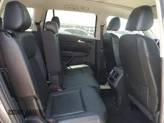 2018 Volkswagen Atlas SEL z VIN 1V2MR2CA5JC597037, wystawiony jako Copart lot #49145785 z przebiegiem 59 105 mil mil oraz Szkoda całkowita • Salvage title. Historia ofert i sprzedaży dostępna na DreamBid. Obrazek 11.