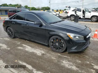 2018 Mercedes-Benz CLA 250 with VIN WDDSJ4EB1JN663031, listed as a Copart auction lot 61464505 with 102,754 mi miles and Salvage title. Bid and sale history available at DreamBid. Image 4.
