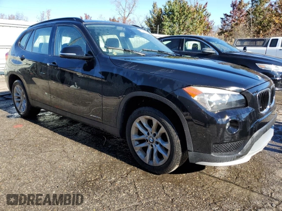 2015 BMW X1 xDrive28i with VIN WBAVL1C5XFVY31850, listed as a Copart auction lot 77491614 with 112,442 mi miles and Clean Title. Bid and sale history available at carsss.com. Image 4.