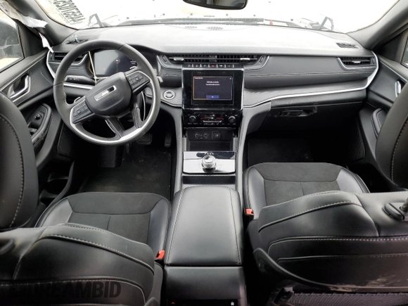 2024 Jeep Grand Cherokee Altitude X with VIN 1C4RJKAGXR8571604, listed as a Copart auction lot 44557025 with 15,943 mi miles and Salvage title. Bid and sale history available at DreamBid. Image 8.