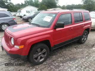 2016 Jeep Patriot Sport z VIN 1C4NJPBA0GD716594, wystawiony jako IAAI lot #42375983 z przebiegiem 150 873 mil mil oraz . Historia ofert i sprzedaży dostępna na DreamBid. Obrazek 2.