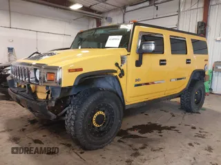 2006 Hummer H2 with VIN 5GRGN23U86H110989, listed as a IAAI auction lot 41409816 with 192,988 mi miles. Bid and sale history available at carsss.com. Image 2.