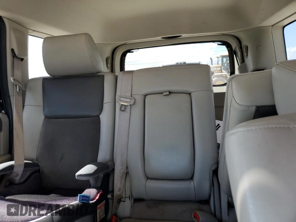 2008 Jeep Commander Overland with VIN 1J8HG68298C167984, listed as a Copart auction lot 75114134 with 0 mi miles and Salvage Title. Bid and sale history available at carsss.com. Image 10.