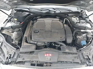 2014 Mercedes-Benz E 350 Sport with VIN WDDHF5KB2EA812825, listed as a IAAI auction lot 41976973 with 121,000 mi miles and . Bid and sale history available at DreamBid. Image 10.
