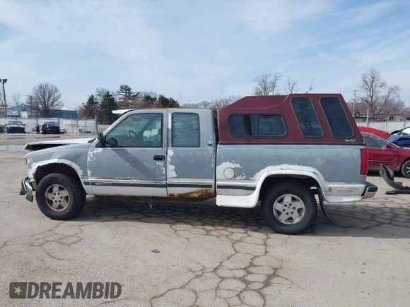 1993 GMC Sierra 1500 with VIN 2GDEK19K3P1548269, listed as a IAAI auction lot 41649617 with 251,363 mi miles and . Bid and sale history available at DreamBid. Image 15.