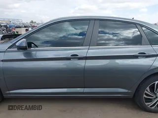 2020 Volkswagen Jetta SEL with VIN 3VWEB7BU8LM010315, listed as a IAAI auction lot 41702998 with 59,276 mi miles and . Bid and sale history available at DreamBid. Image 14.