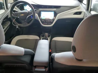 2020 Chevrolet Bolt EV LT z VIN 1G1FY6S00L4118381, wystawiony jako Copart lot #58936645 z przebiegiem 29 539 mil mil oraz Nie do naprawy • Non repairable. Historia ofert i sprzedaży dostępna na DreamBid. Obrazek 8.
