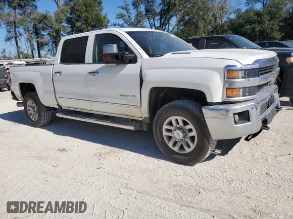 2016 Chevrolet Silverado 3500HD LTZ with VIN 1GC4K0C82GF201435, listed as a Copart auction lot 81556884 with 236,039 mi miles and Salvage Title. Bid and sale history available at carsss.com. Image 4.