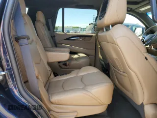 2018 Cadillac Escalade Platinum z VIN 1GYS4DKJ4JR376654, wystawiony jako Copart lot #57329564 z przebiegiem 38 172 mil mil oraz Szkoda całkowita • Salvage title. Historia ofert i sprzedaży dostępna na DreamBid. Obrazek 11.