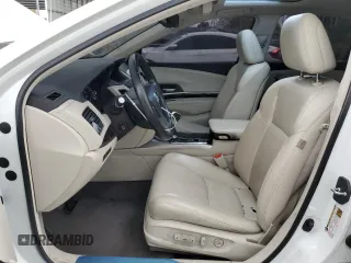 2016 Acura RLX Technology z VIN JH4KC1F55GC001581, wystawiony jako Copart lot #51944615 z przebiegiem 106 624 mil mil oraz Szkoda całkowita • Salvage title. Historia ofert i sprzedaży dostępna na DreamBid. Obrazek 7.