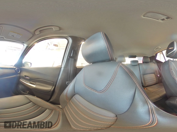 2018 Nissan Kicks SV z VIN 3N1CP5CU6JL511160, wystawiony jako Copart lot #57855315 z przebiegiem 58 173 mil mil oraz Nie do naprawy • Non repairable. Historia ofert i sprzedaży dostępna na DreamBid. Obrazek 15.