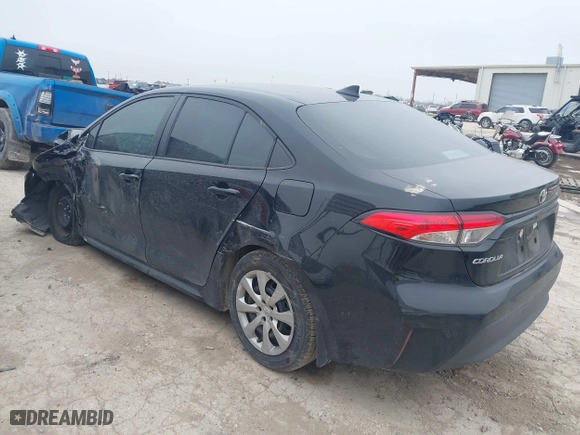 2023 Toyota Corolla LE with VIN 5YFB4MDE7PP041395, listed as a IAAI auction lot 41582976 with 1 mi miles. Bid and sale history available at carsss.com. Image 3.