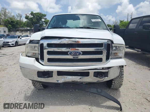 2006 Ford Super Duty F-250 XL with VIN 1FTSX21596EC19979, listed as a Copart auction lot 61600054 with 235,707 mi miles and Salvage Title. Bid and sale history available at carsss.com. Image 5.