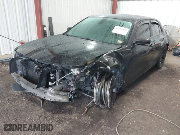 2021 Chrysler 300 S z VIN 2C3CCABG0MH554276, wystawiony jako IAAI lot #42156919 z przebiegiem 99 111 mil mil oraz . Historia ofert i sprzedaży dostępna na DreamBid. Obrazek 2.