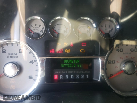 2008 Ford F-350 XL with VIN 1FTSW31R28EA05978, listed as a Copart auction lot 52320205 with 187,723 mi miles and Clean Title. Bid and sale history available at DreamBid. Image 9.