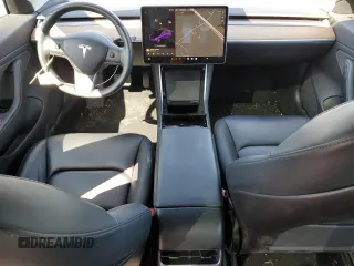 2019 Tesla Model 3 Mid Range with VIN 5YJ3E1EA6KF412837, listed as a Copart auction lot 50871195 with 39,570 mi miles and Salvage Title. Bid and sale history available at DreamBid. Image 8.