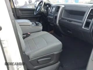 2014 Ram 1500 Express with VIN 1C6RR7FT2ES439193, listed as a IAAI auction lot 41028014 with 92,013 mi miles. Bid and sale history available at carsss.com. Image 5.