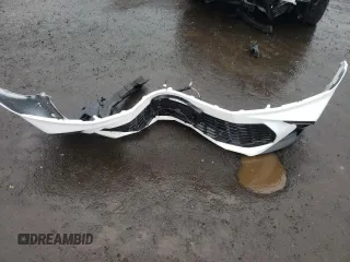 2025 Toyota Camry LE z VIN 4T1DAACK4SU061120, wystawiony jako Copart lot #55996285 z przebiegiem 5025 mil mil oraz Szkoda całkowita • Salvage title. Historia ofert i sprzedaży dostępna na DreamBid. Obrazek 12.