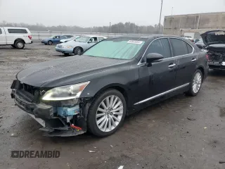 2017 Lexus LS 460 z VIN JTHCL5EF6H5028803, wystawiony jako Copart lot #83865084 z przebiegiem 86 193 mil mil oraz Szkoda całkowita • Salvage title. Historia ofert i sprzedaży dostępna na DreamBid. Obrazek 1.