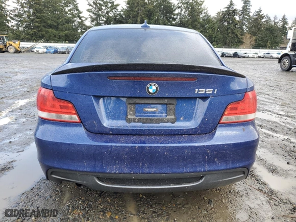 2013 BMW 1 Series 135i with VIN WBAUC9C52DVY60024, listed as a Copart auction lot 43833255 with 84,684 mi miles and Salvage Title. Bid and sale history available at carsss.com. Image 6.