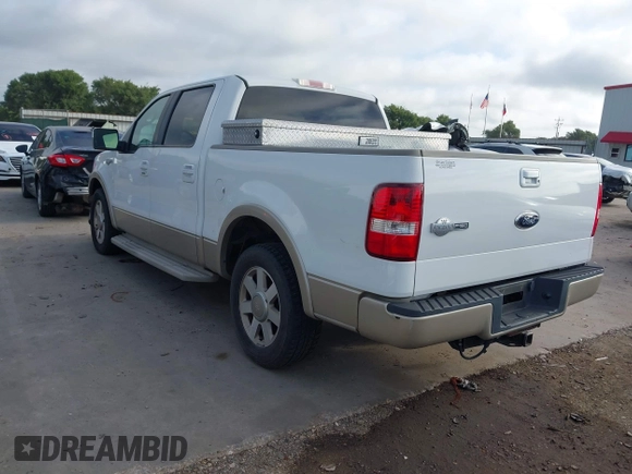 2008 Ford F-150 XLT z VIN 1FTPW12V68KE24441, wystawiony jako IAAI lot #42514607 z przebiegiem 144 484 mil mil oraz . Historia ofert i sprzedaży dostępna na DreamBid. Obrazek 3.