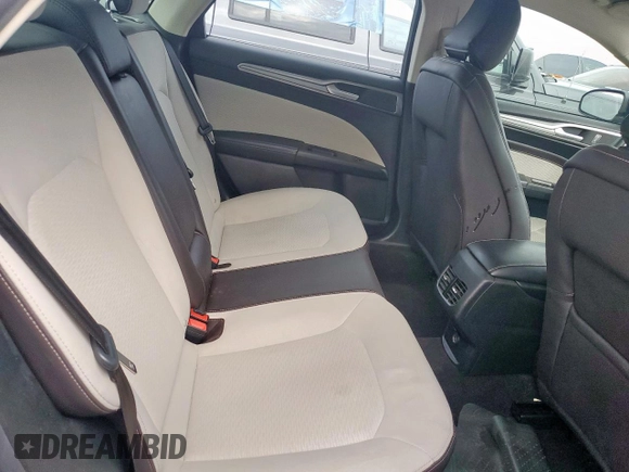 2020 Ford Fusion SE с VIN 3FA6P0HD9LR198763, выставлен на аукционе Copart как лот 58788085 с пробегом 104 417 миль миль и Списание • Salvage title. История ставок и продаж доступна на DreamBid. Изображение 10.