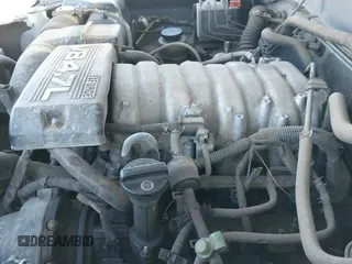 2003 Toyota Tundra SR5 с VIN 5TBRT34113S334647, выставлен на аукционе IAAI как лот 42942676 с пробегом 284 055 миль миль и . История ставок и продаж доступна на DreamBid. Изображение 19.