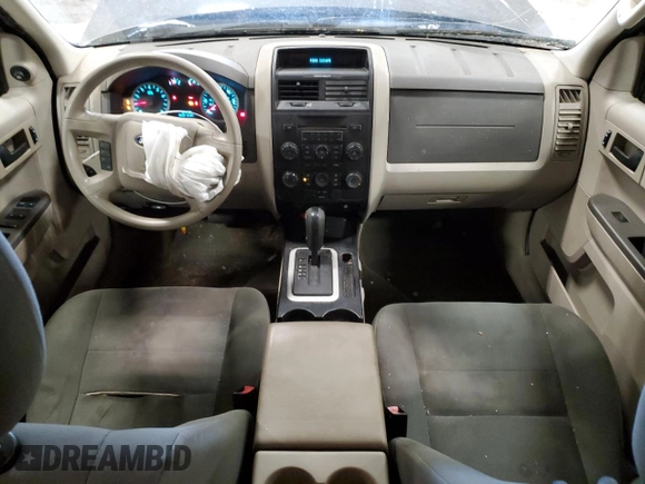 2012 Ford Escape XLS z VIN 1FMCU0C75CKB77464, wystawiony jako Copart lot #54835735 z przebiegiem 225 885 mil mil oraz Nie do naprawy • Non repairable. Historia ofert i sprzedaży dostępna na DreamBid. Obrazek 8.