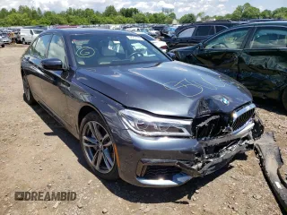 2016 BMW 7 Series 750i xDrive with VIN WBA7F2C58GG416649, listed as a Copart auction lot 48252162 with 32,845 mi miles. Bid and sale history available at carsss.com. Image 1.