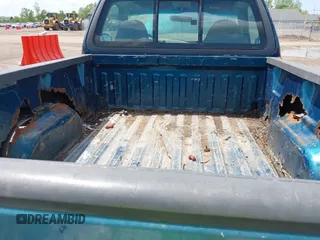 2001 Ford F-150 XL z VIN 2FTZF07261CA05467, wystawiony jako IAAI lot #42250217 z przebiegiem Nie podano mil oraz . Historia ofert i sprzedaży dostępna na DreamBid. Obrazek 6.