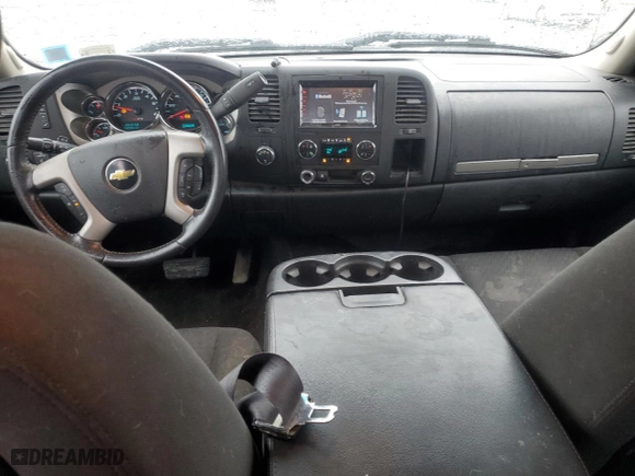 2010 Chevrolet Silverado 1500 LT with VIN 1GCSKSE34AZ298230, listed as a Copart auction lot 47640145 with 190,583 mi miles and Salvage Title. Bid and sale history available at carsss.com. Image 8.