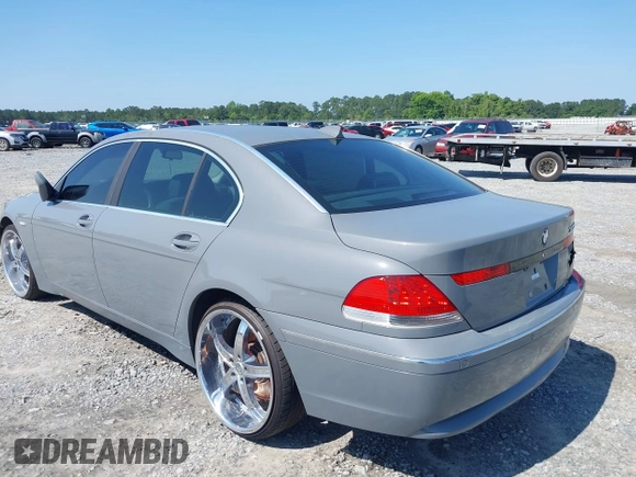 2003 BMW 7 Series 745Li with VIN WBAGN63453DR18970, listed as a IAAI auction lot 39461160 with Not Provided miles and . Bid and sale history available at carsss.com. Image 3.