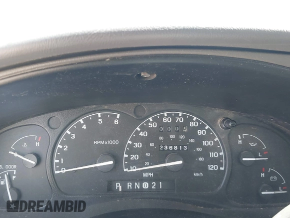 2001 Ford Ranger XL with VIN 1FTYR14V11PB41799, listed as a IAAI auction lot 42115366 with 236,813 mi miles. Bid and sale history available at carsss.com. Image 7.