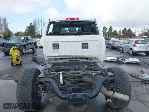 2019 Ram 2500 Lone Star z VIN 3C6UR5MLXKG623625, wystawiony jako IAAI lot #41082618 z przebiegiem 81 521 mil mil oraz . Historia ofert i sprzedaży dostępna na DreamBid. Obrazek 17.