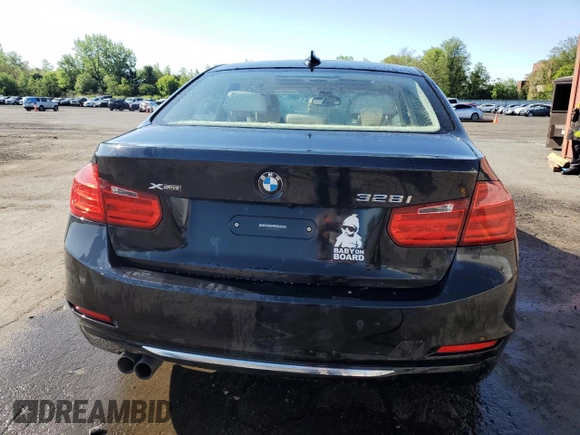 2015 BMW 3 Series 328i xDrive z VIN WBA3B5G58FNS12126, wystawiony jako Copart lot #56388875 z przebiegiem 68 386 mil mil oraz Szkoda całkowita • Salvage title. Historia ofert i sprzedaży dostępna na DreamBid. Obrazek 6.