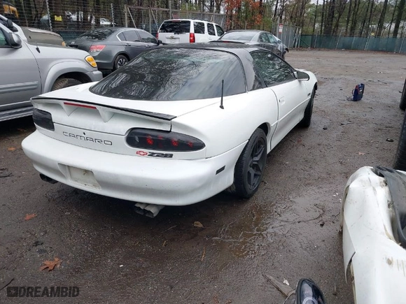 2002 Chevrolet Camaro Z28 with VIN 2G1FP22G222151301, listed as a IAAI auction lot 41795113 with 164,931 mi miles. Bid and sale history available at carsss.com. Image 4.