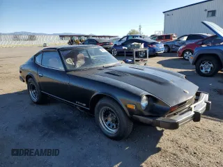 1977 Datsun 280ZX z VIN HLS30380488, wystawiony jako Copart lot #48619915 z przebiegiem 21 044 mil mil oraz Tytuł czysty. Historia ofert i sprzedaży dostępna na DreamBid. Obrazek 4.