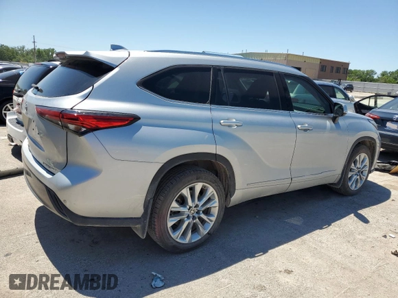 2021 Toyota Highlander Limited z VIN 5TDDZRBHXMS528551, wystawiony jako Copart lot #57868285 z przebiegiem 65 948 mil mil oraz Szkoda całkowita • Salvage title. Historia ofert i sprzedaży dostępna na DreamBid. Obrazek 3.