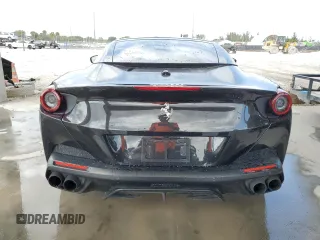 2020 Ferrari Portofino z VIN ZFF89FPA3L0255497, wystawiony jako Copart lot #46598594 z przebiegiem 4193 mil mil oraz Szkody całkowita. Historia ofert i sprzedaży dostępna na DreamBid. Obrazek 6.
