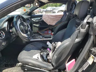 2014 Mercedes-Benz SLK 250 z VIN WDDPK4HA8EF076783, wystawiony jako Copart lot #61217085 z przebiegiem Nie podano mil oraz Szkoda całkowita • Salvage title. Historia ofert i sprzedaży dostępna na DreamBid. Obrazek 7.