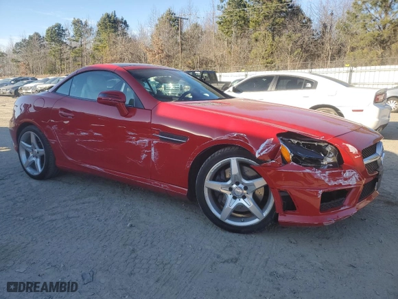 2012 Mercedes-Benz SLK-Class SLK 350 with VIN WDDPK5HA0CF008478, listed as a Copart auction lot 87030804 with 63,221 mi miles and Salvage Title. Bid and sale history available at carsss.com. Image 4.