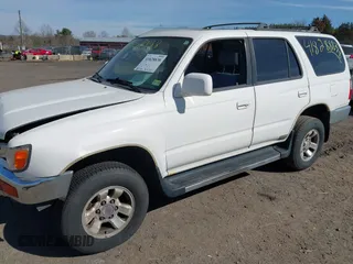 1998 Toyota 4Runner SR5 с VIN JT3GN86R8W0059458, выставлен на аукционе IAAI как лот 41828838 с пробегом 287 263 миль миль и . История ставок и продаж доступна на DreamBid. Изображение 2.