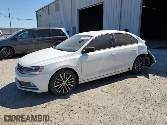 2016 Volkswagen Jetta Sport z VIN 3VWD17AJ9GM239405, wystawiony jako Copart lot #47885475 z przebiegiem 90 823 mil mil oraz Szkody całkowita. Historia ofert i sprzedaży dostępna na DreamBid. Obrazek 1.